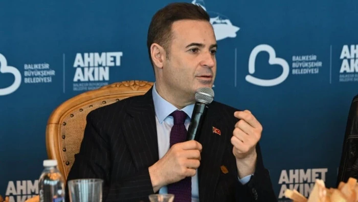 Ahmet Akın T&uuml;rkiye&rsquo;nin En Başarılı 5 B&uuml;y&uuml;kşehir Belediye Başkanı Arasında!