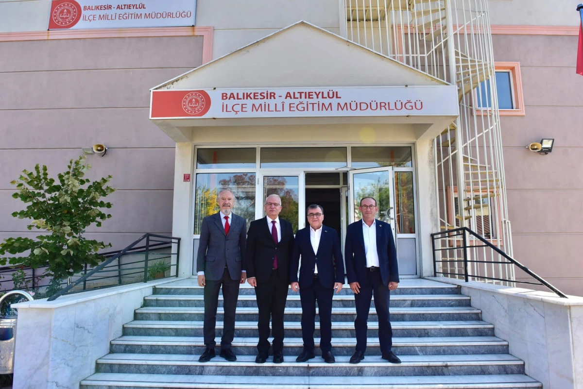 ALTIEYL&Uuml;L&rsquo;DE &Ccedil;EVRE BİLİNCİ OKULLARDA YAYGINLAŞACAK