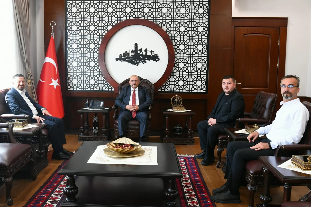 AYDEMİR VE ACAR'DAN VALİ USTAOĞLU&rsquo;NA ZİYARET!