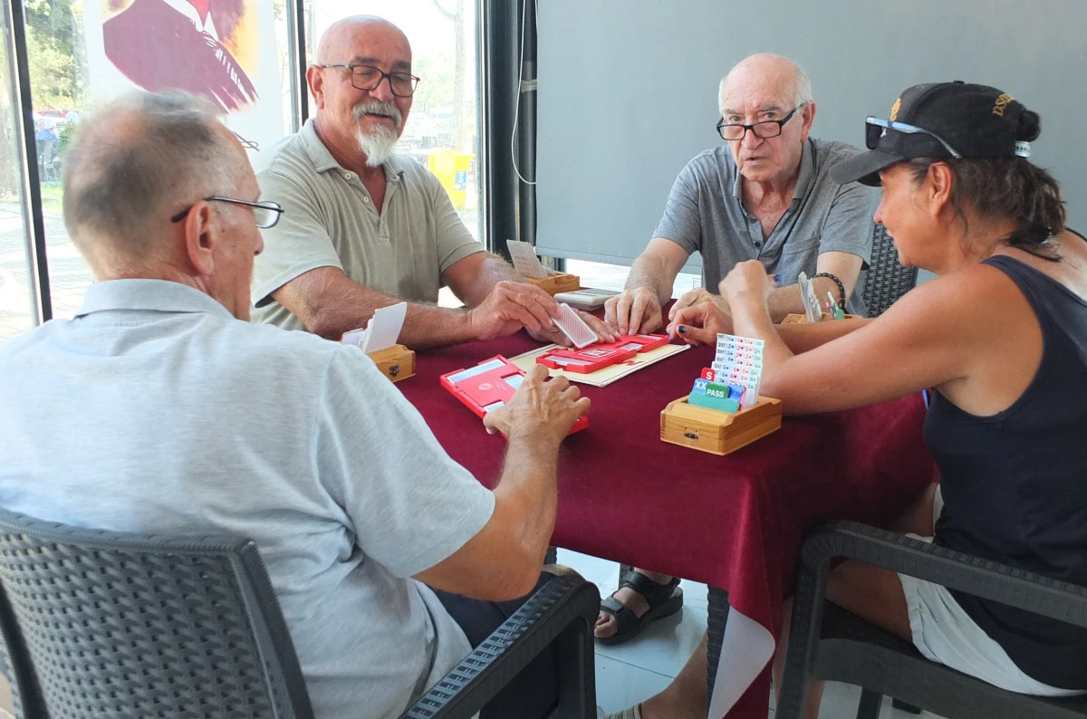 Balıkesir&rsquo;de bri&ccedil;te Zafer Kupası d&uuml;zenlendi