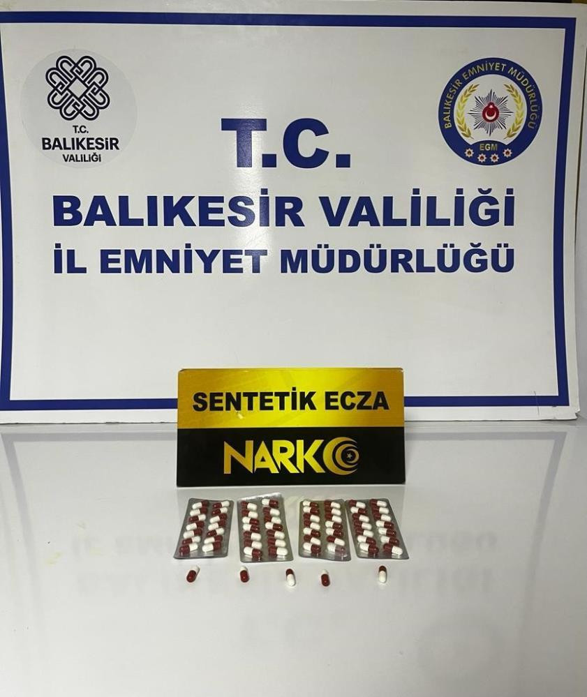 Balıkesir'de polisten 74 şahsa narkotik operasyonu