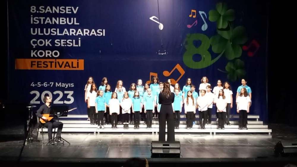 BA&Uuml;N &ccedil;ocuk korosu &ouml;d&uuml;l kazandı