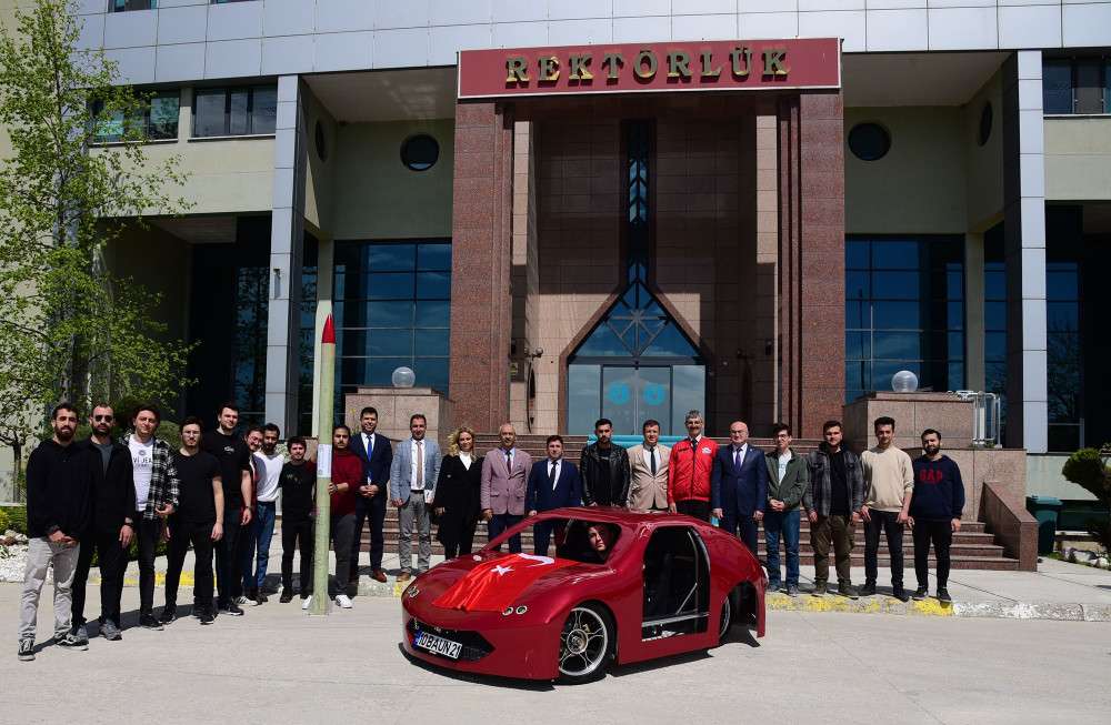 BA&Uuml;N'l&uuml; &ouml;ğrenciler TEKNOFEST'te uzaya roket fırlatacak