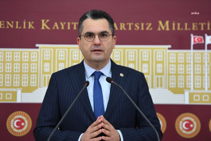 Burak Dalgın&rsquo;dan Bor&ccedil;luluk Tepkisi: &ldquo;Vatandaş Temel İhtiya&ccedil;larını Bor&ccedil;la Karşılıyor&rdquo;