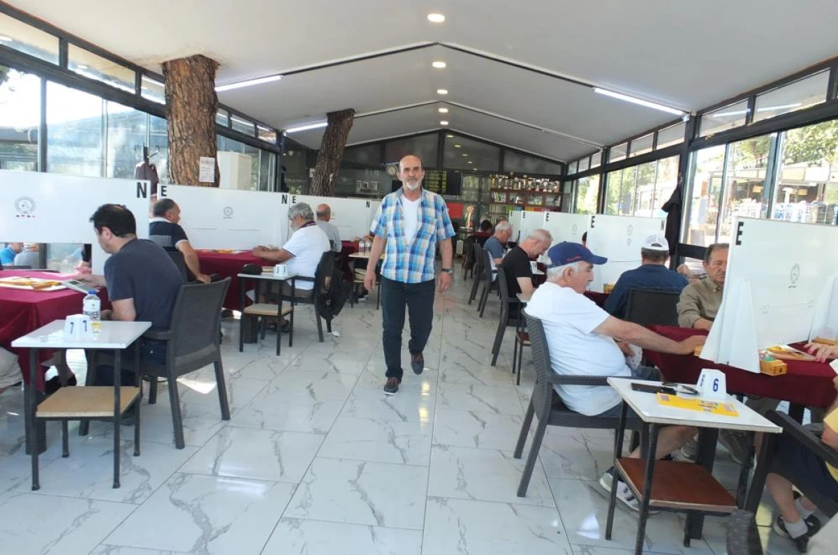 Burhaniye Kuzey Ege'de Bri&ccedil; sporunun merkezi oldu