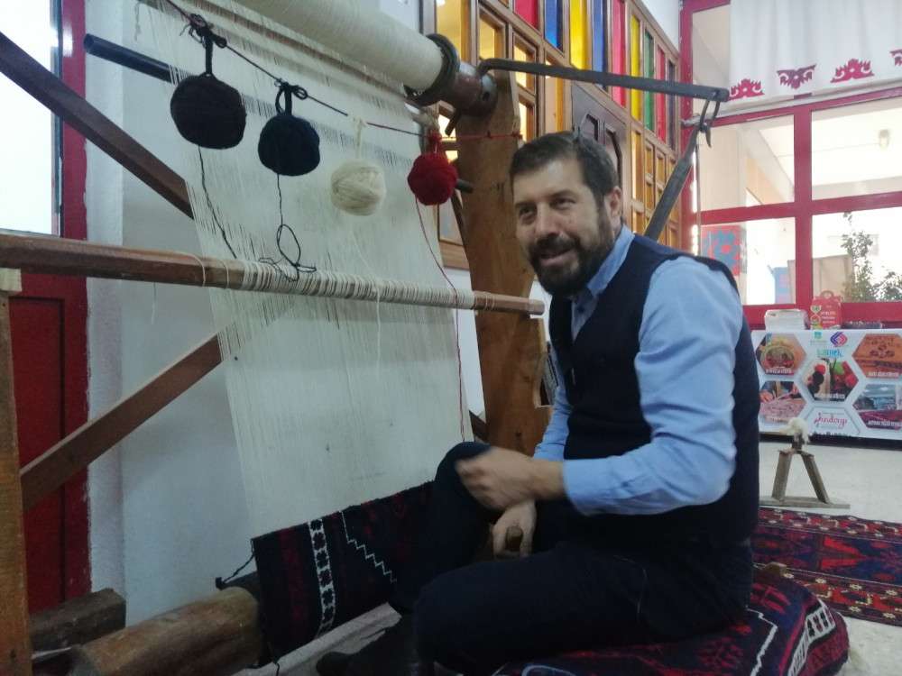 Doğal k&ouml;k boya Sındırgı'da &uuml;retilecek