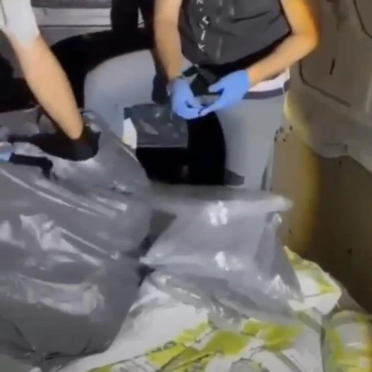 Erdek'te uyuşturucu operasyonu: 