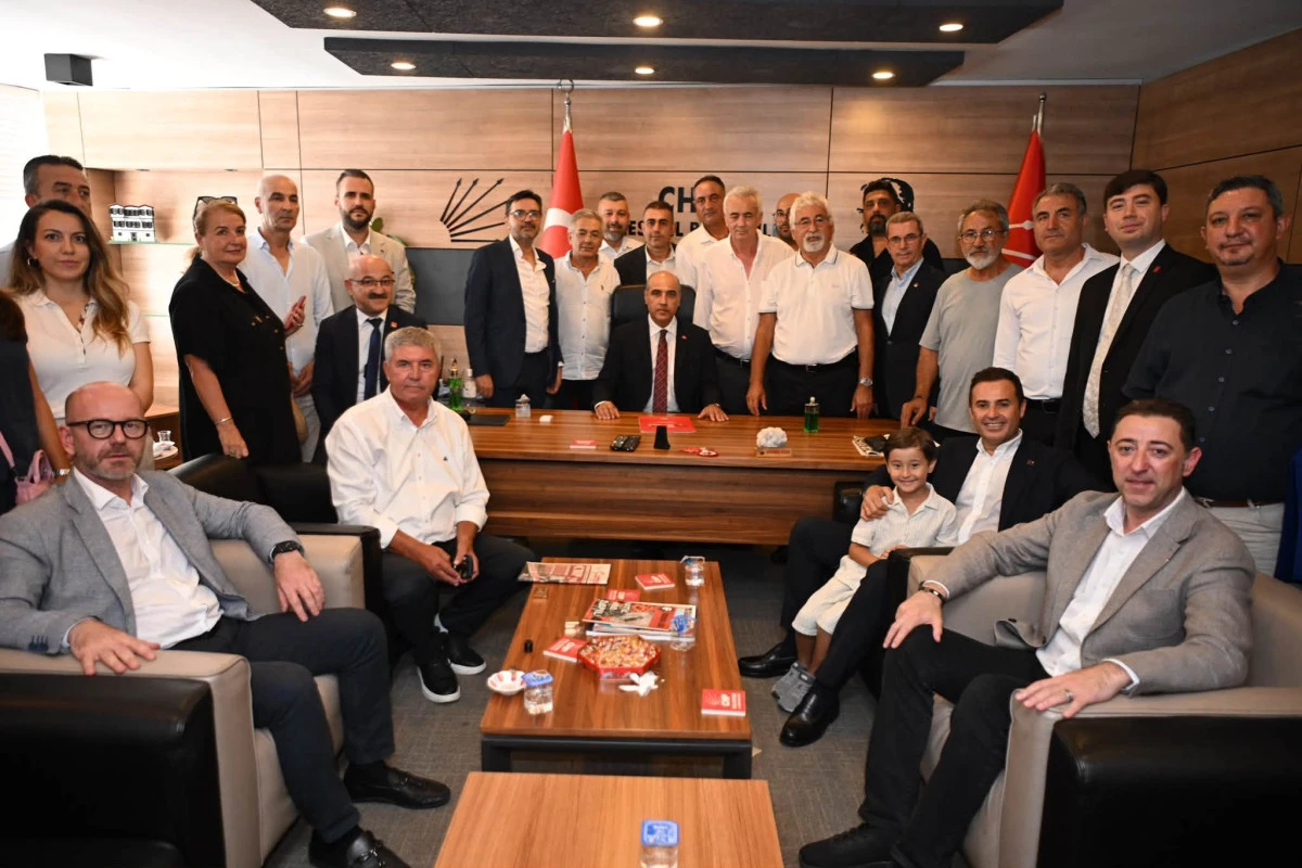 Fikret Şahin: "CHP'nin M&uuml;cadelesi Aslen İktidar M&uuml;cadelesidir"