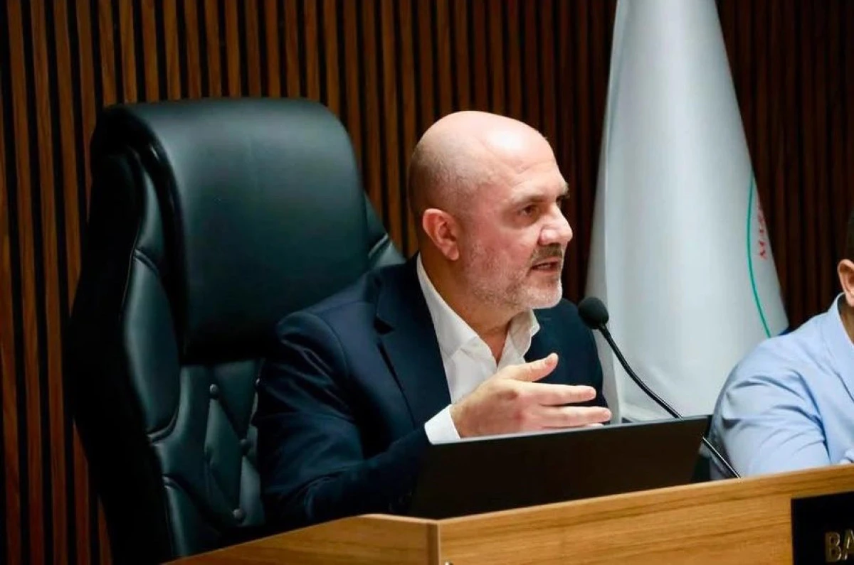 Marmara Adalar Belediye Başkanı Aydın Din&ccedil;er: "T&uuml;m pis insanları bekliyoruz"
