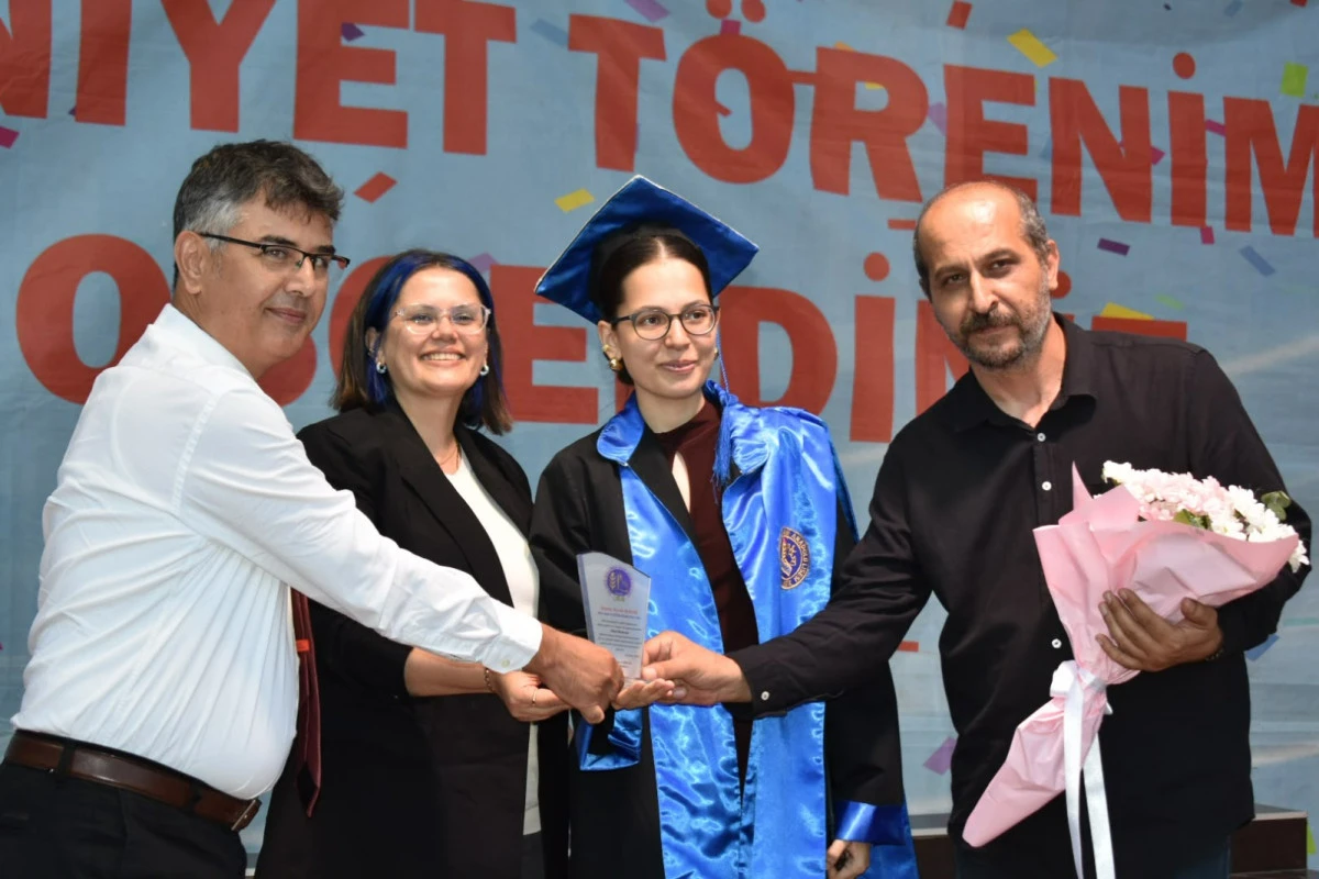 MHAL&rsquo;DE 157 &Ouml;ĞRENCİ MEZUN OLDU